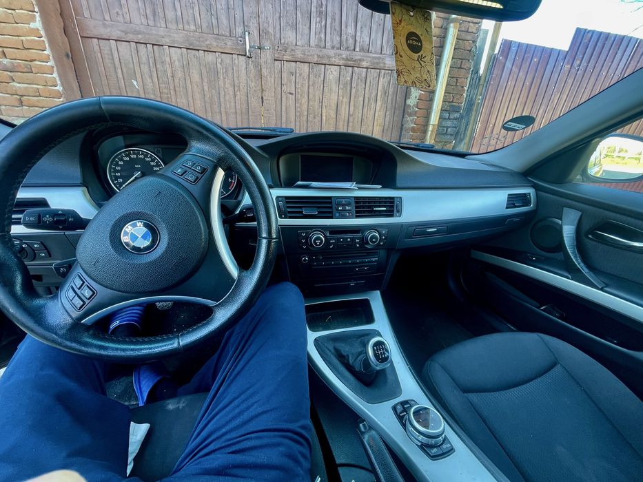 BMW E91 320D Facelift N47 Euro5 Navi/Xenon/Încalzire/Senzori