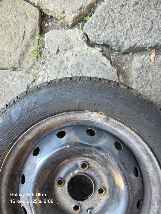 Гуми за пежо партнер берлинго и 206