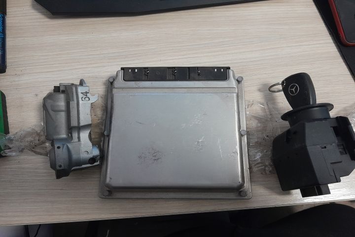 KIT PORNIRE A6111537779/2095450508/A2054621130 MX1253 Mercedes-Benz C
