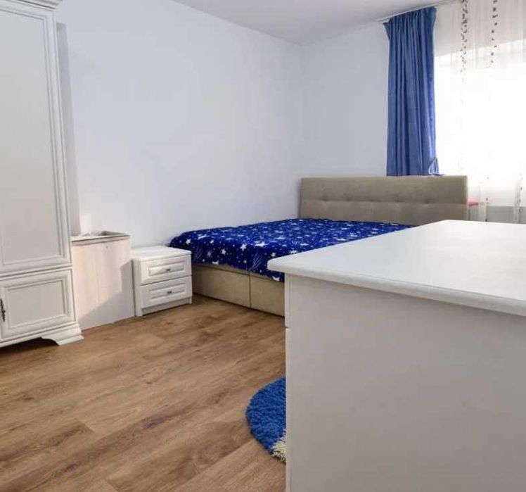 Дава се под наем Тристаен апартамент в Пловдив, Остромила - 90 кв.м за 316.2 € - Снимка #5