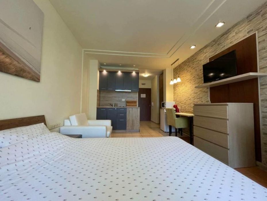 Продава се Едностаен апартамент в Созопол - 42 кв.м за 1381 €/кв.м - Снимка #5