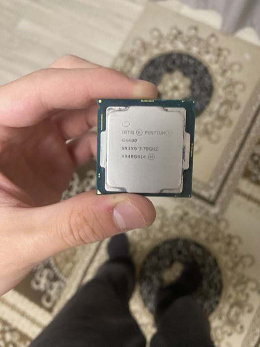 Процессор Intel Pentium Gold G5400