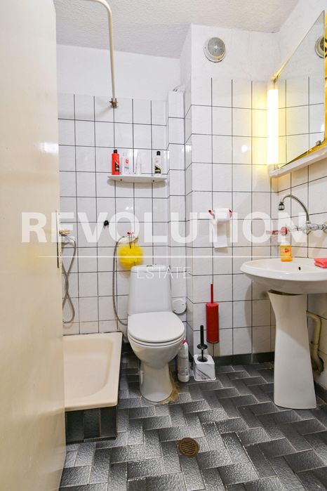 Дава се под наем Двустаен апартамент в София, Бояна - 72 кв.м за 548.25 € - Снимка #6