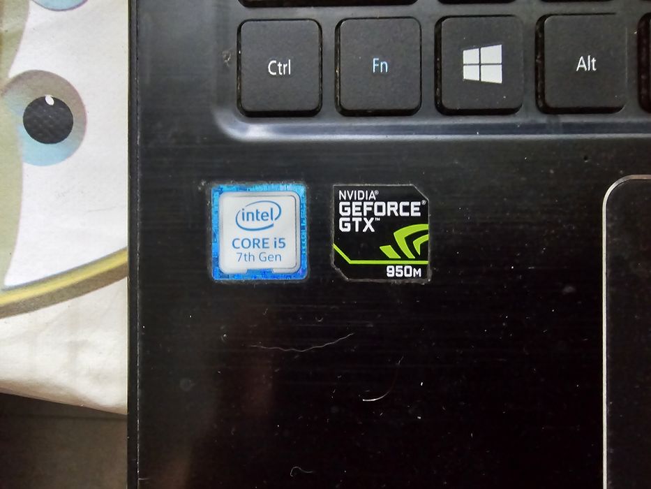 Laptop Acer Aspire E15 BATERIE NOUĂ i5 7200u 8GB RAM SSD 256GB GTX 950
