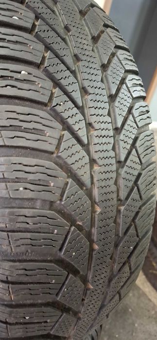 4бр. 215/60/16 Semperit 6.5mm грайфер, дот 20г. Безплатен монтаж