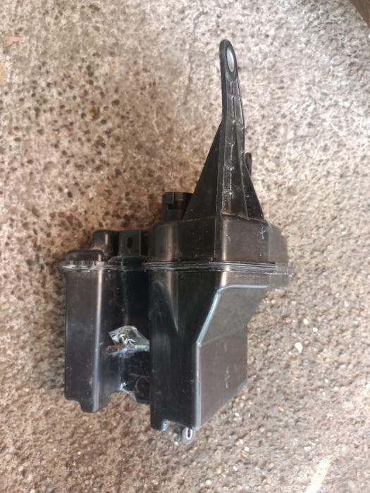 Vas lichid parbriz/Spalator/Expansiune Toyota C-HR CHR Toyota Rav 4