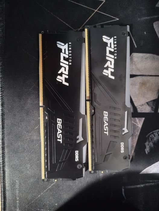 Kingston 16GB (2x8GB) DDR5 5200MHz