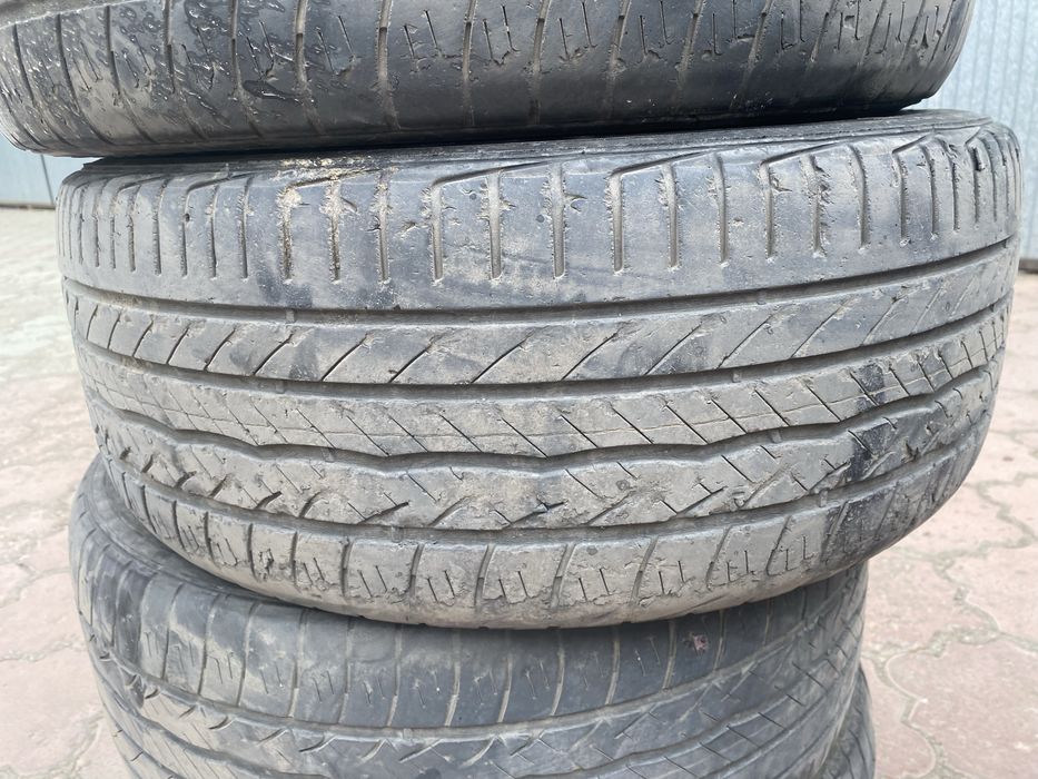 Продам шины R18-235/45
