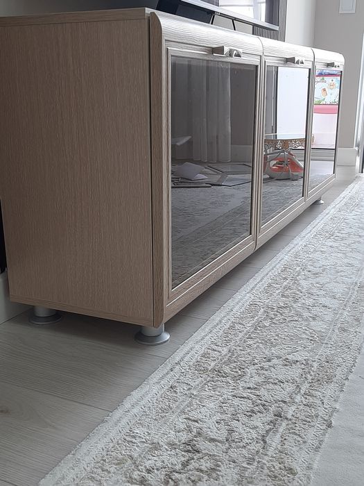 Тумба под телевизор