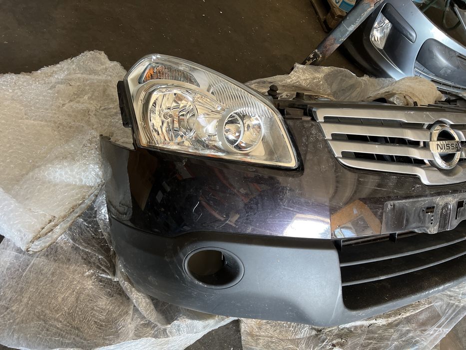 bara fata nissan qashqai 2011 visinie