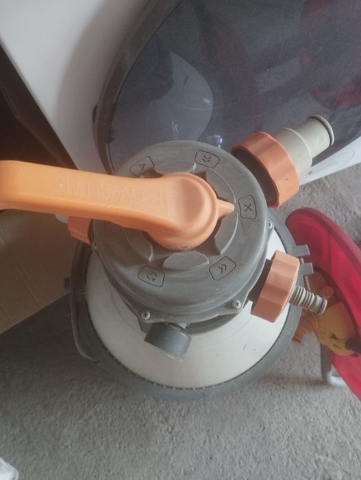 Продам песочный фильтр для бассейна для бас