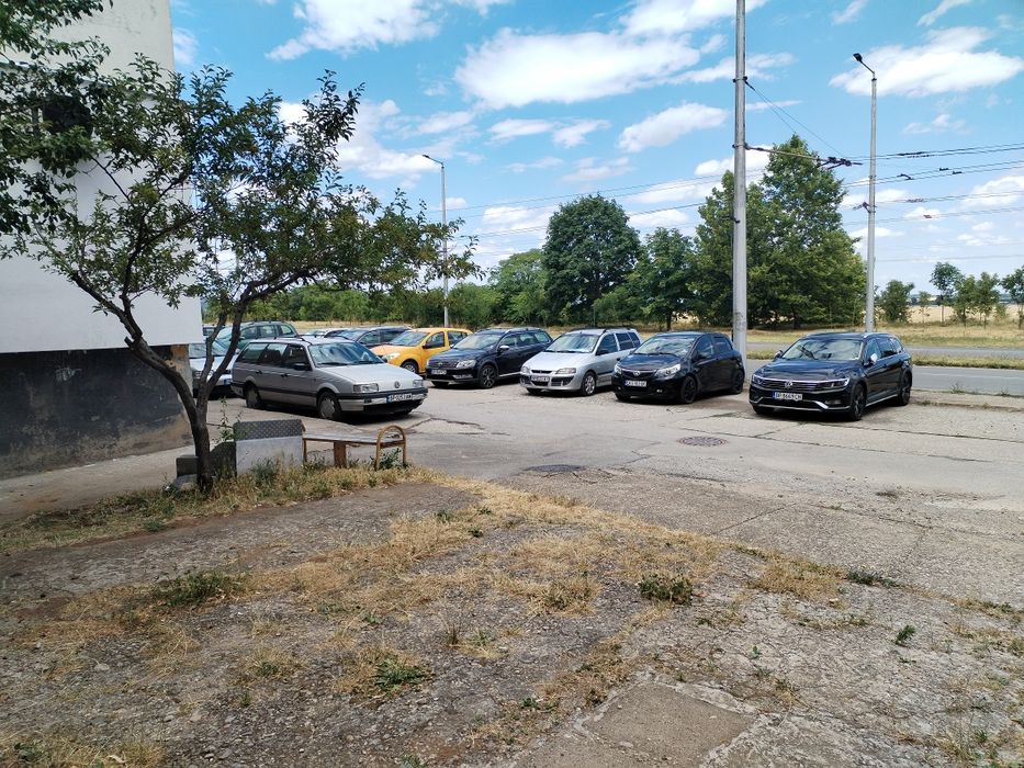 Дава се под наем Гараж / Паркомясто в Враца, Дъбника - 18 кв.м за 51 € - Снимка #3