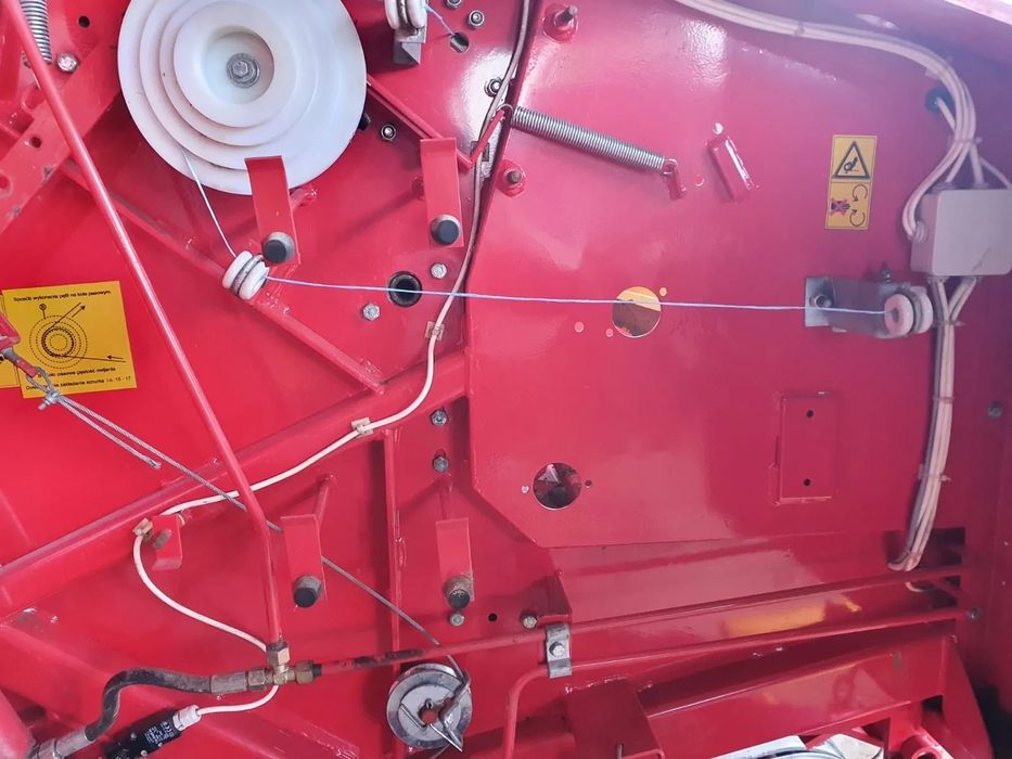 Пресс-подборщик Metal Fach (Польша)