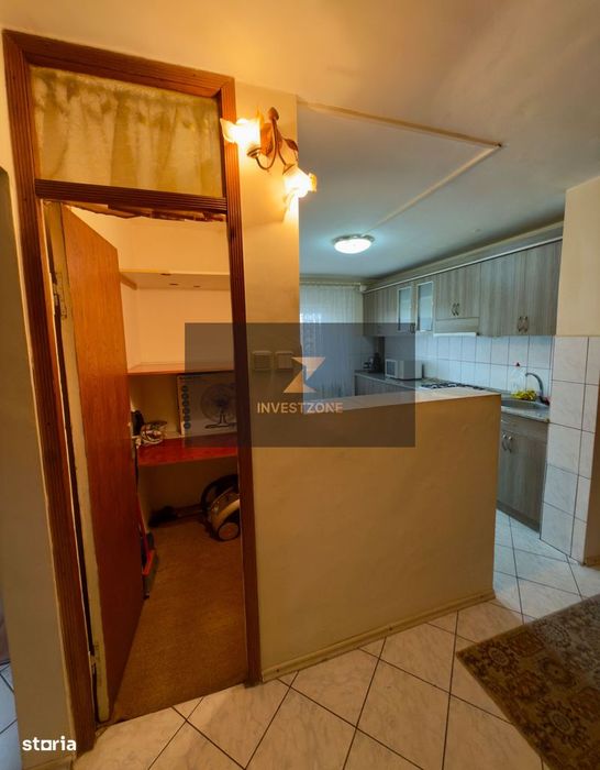 Apartament 2 dormitoare, decomandat, 2 balcoane – Rogerius Oradea
