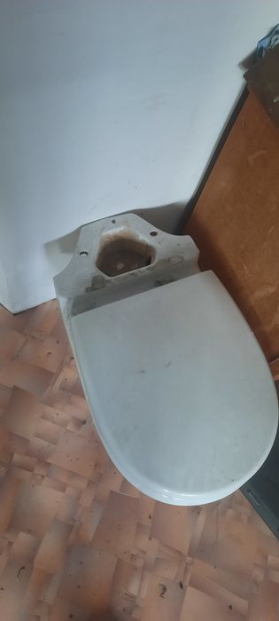 Унитаз без бочка