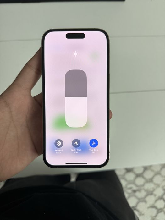 Продаю iPhone 14 pro