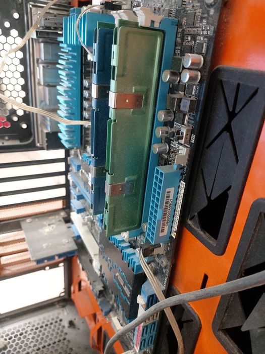 Кейс металлический  Cougar x predator