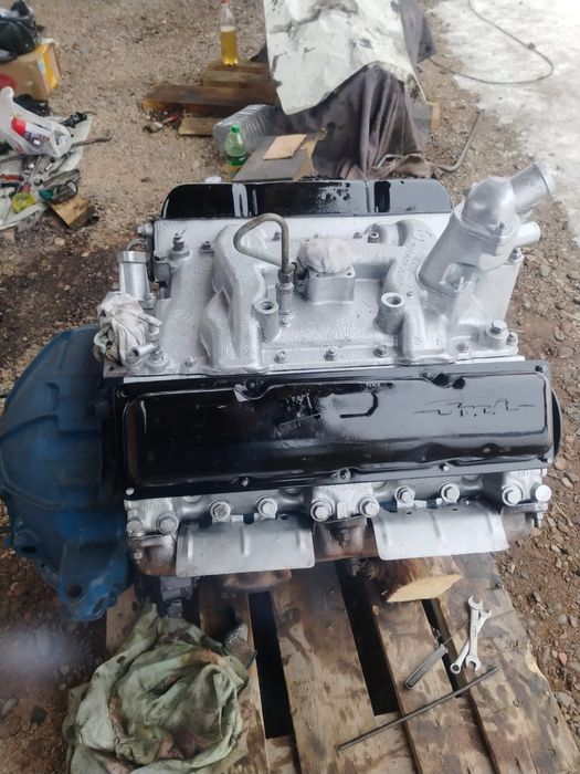 Продам двигатель на ЗИЛ