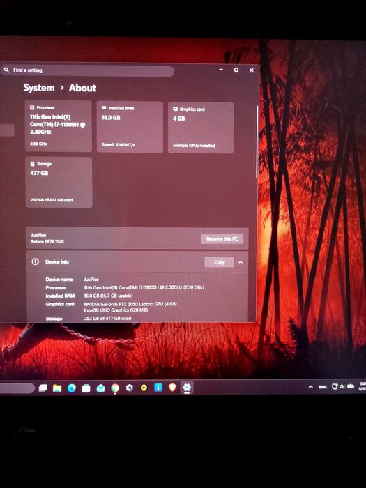 Gaming MSI KATANA 76 11UC  I7-11800H, RAM16GB