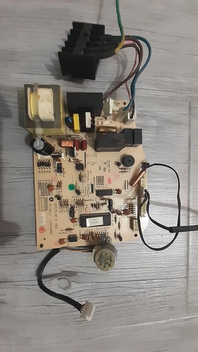 Placă electronică aer condiționat