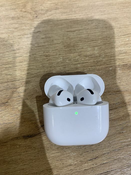AirPods 4 без ANC