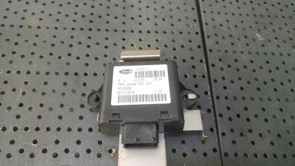 Calculator pompa combustibil peugeot 307 sw 09733029903 965121218000