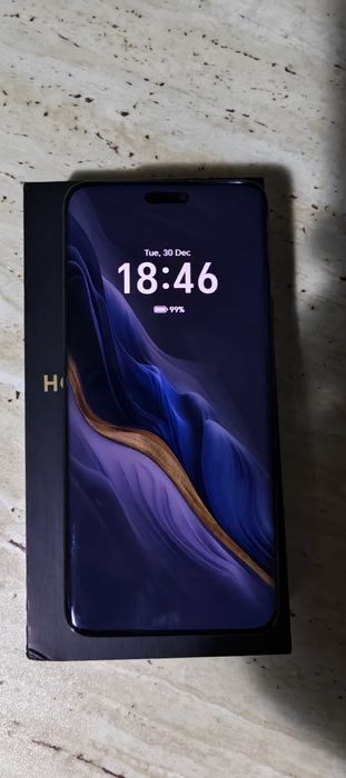 Honor Magic 6 pro black, 512 Gb spațiu de stocare, 12 Gb RAM