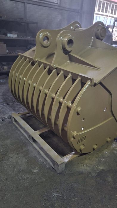 Cupa Grilata (Skeletron) pentru excavator 22-26 tone