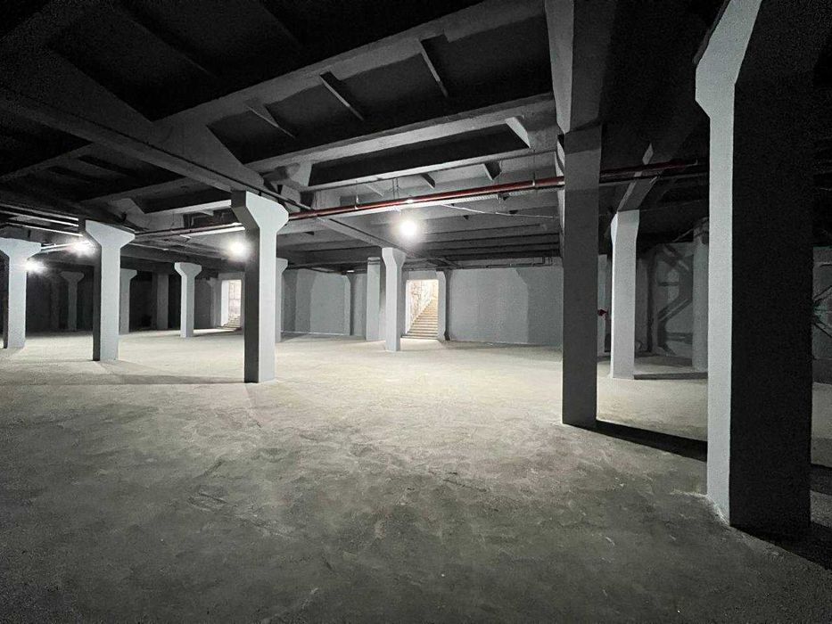 Аренда подвального помещения 1800 м²