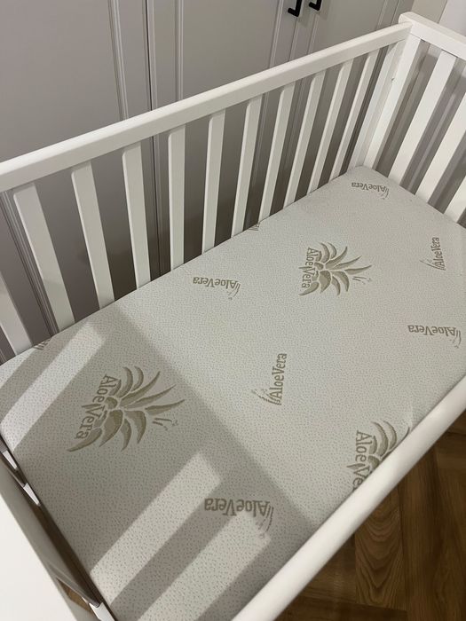Patut co-sleeper bebe cu saltea inclusa