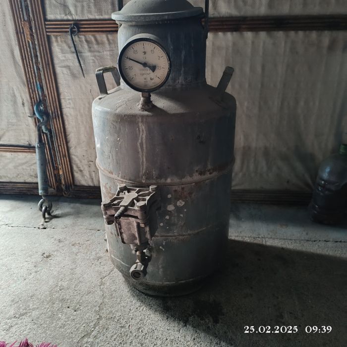 Продам ацетиленовый генератор ,шланги,кислородный баллон