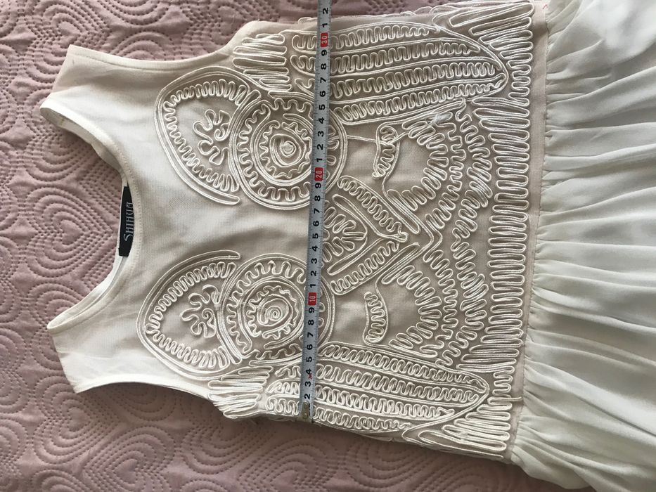 Официална бяла рокля