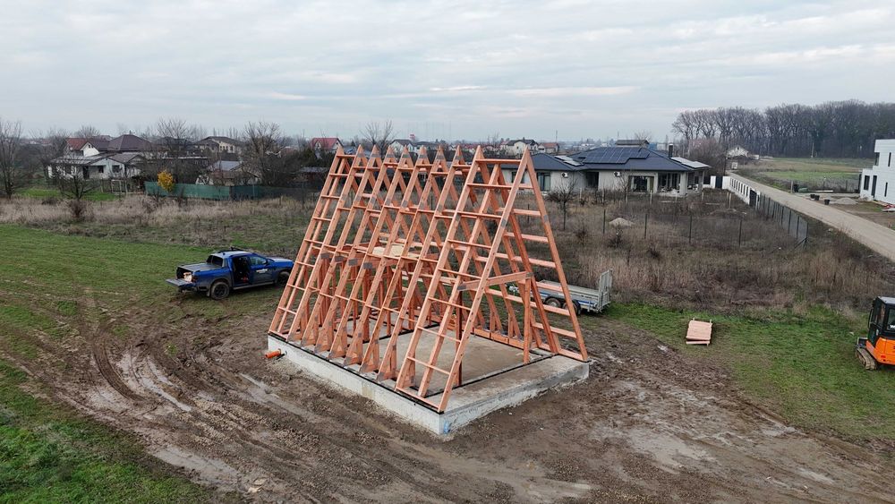 Construim Cabane A-Frame din lemn Certificat C24 si tehnologie MiTeck