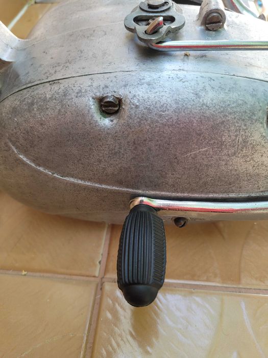 Излишни за мен двигател и части за Ява 50 , 175 и 250куб.см.