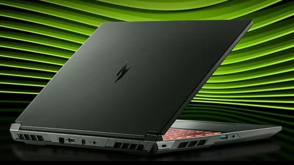 Acer Nitro 7 | RTX 5070 | новый