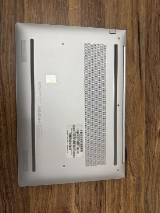 Laptop HP EliteBook 660 16 G11 - Intel Core 5 Ultra/16 GB/512 SSD