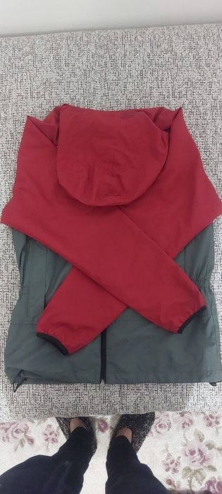 Пролетно есенни горнища