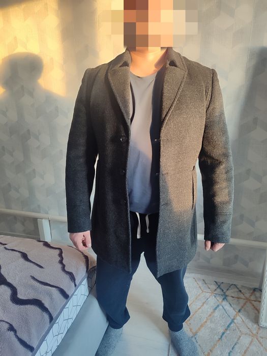 Продам пальто мужское