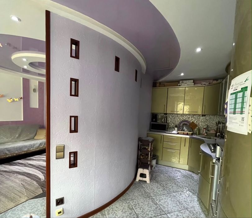 Продам 4 ком кв 80 м2 на Диане