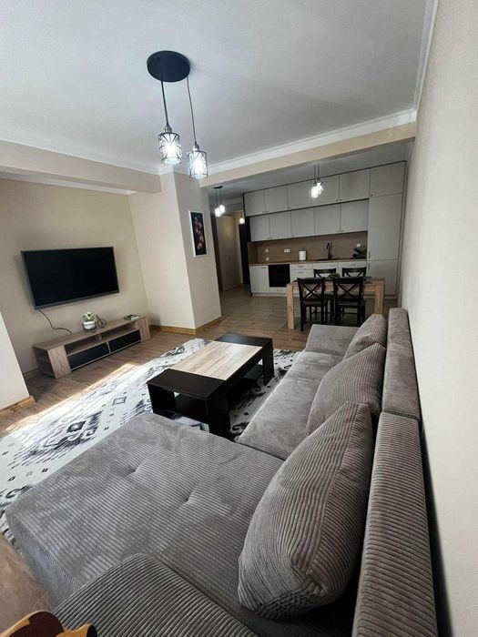 Дава се под наем Тристаен апартамент в София, Център - 100 кв.м за 1600 € - Снимка #8