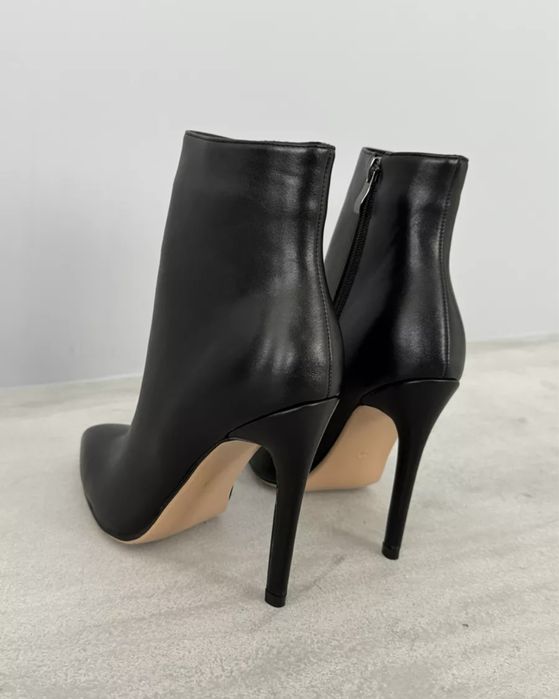 Ботильоны на шпильке демисезонные