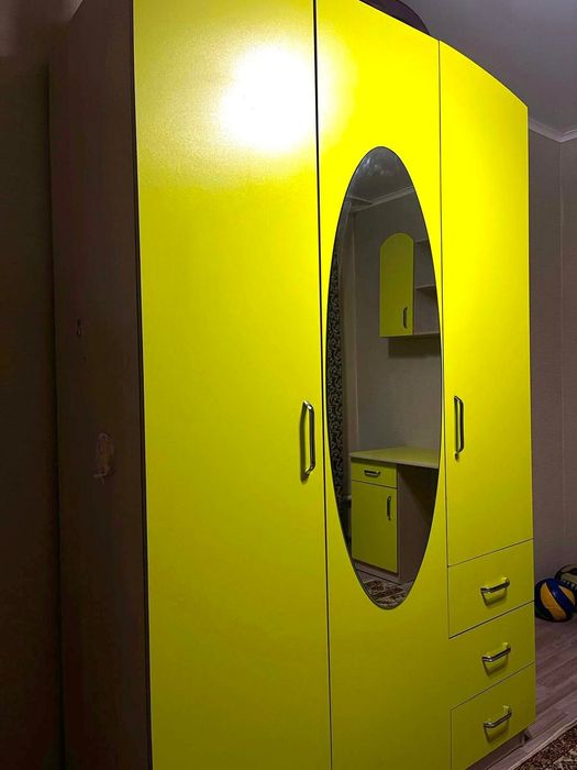 Стенка подростковая