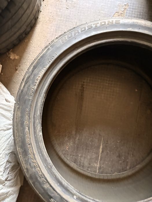 Шина летняя 235х40х18