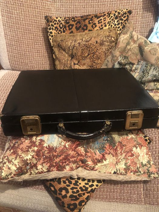 Продаю дипломат, папку- органайзер