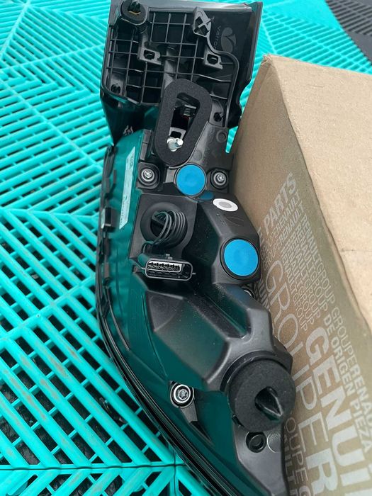 Lampa tripla stop spate stanga dreapta Renault Megane E Tech nou OE
