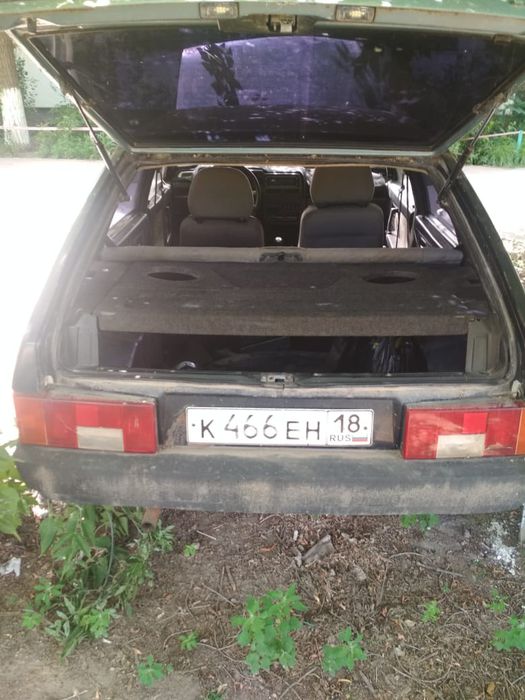 Продам ваз 21093.