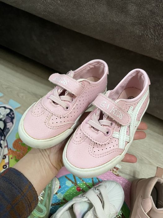 Детски обувки адидас