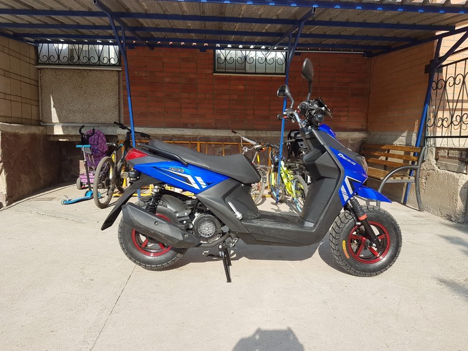 Скутер продам 150 куб