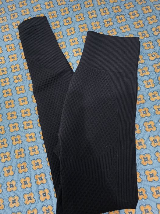 Продам костюм для спорта XS