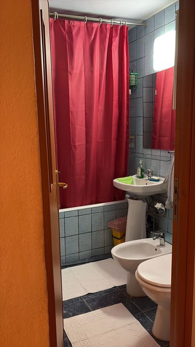 Particular- Ap 4 Cm Moșilor între Obor și Eminescu, Et4/8, Vedere Sp